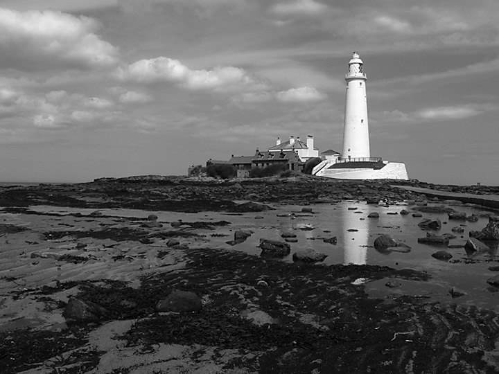 photo "St.Mary·s Lighthouse" tags: travel, black&white, Europe