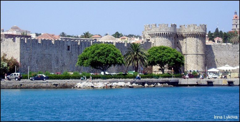 photo "Ancient Rhodes castle" tags: travel, architecture, landscape, Europe