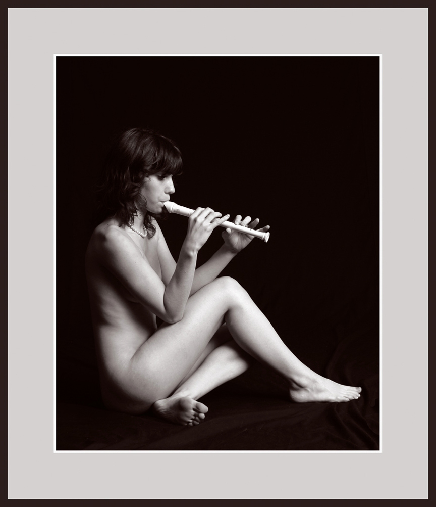 photo "The flute" tags: nude, portrait, woman