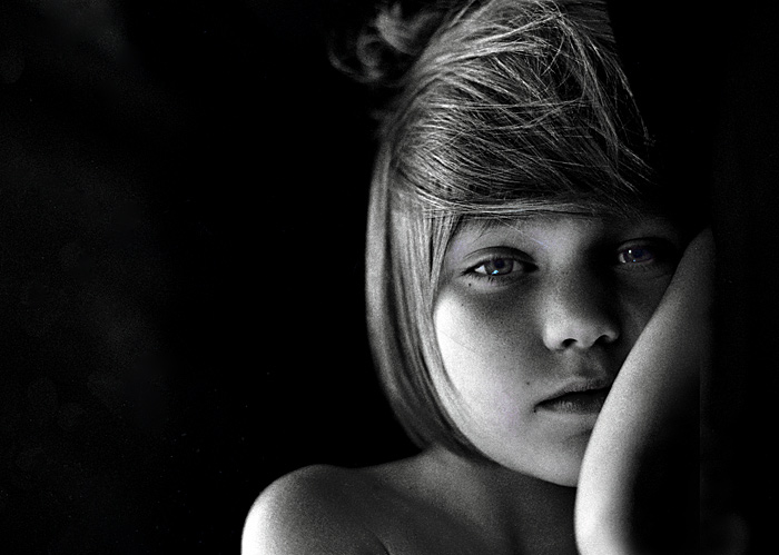 photo "....." tags: black&white, portrait, children