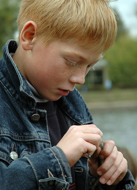 photo "small fisher photo#2" tags: portrait, children