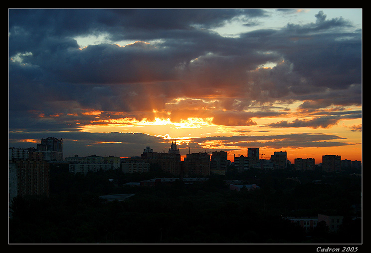 photo "Восход с высоты 16 этажа... Москва" tags: architecture, landscape, sunset