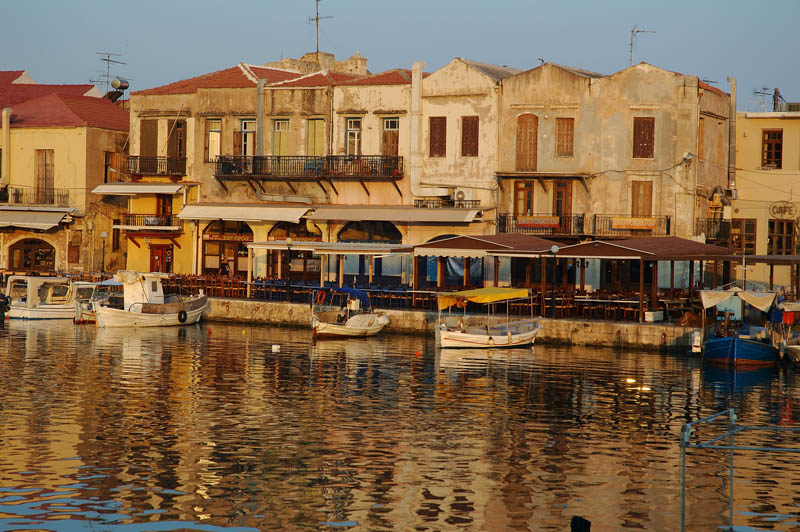 photo "Sinrise in Venetian Port" tags: travel, architecture, landscape, Europe