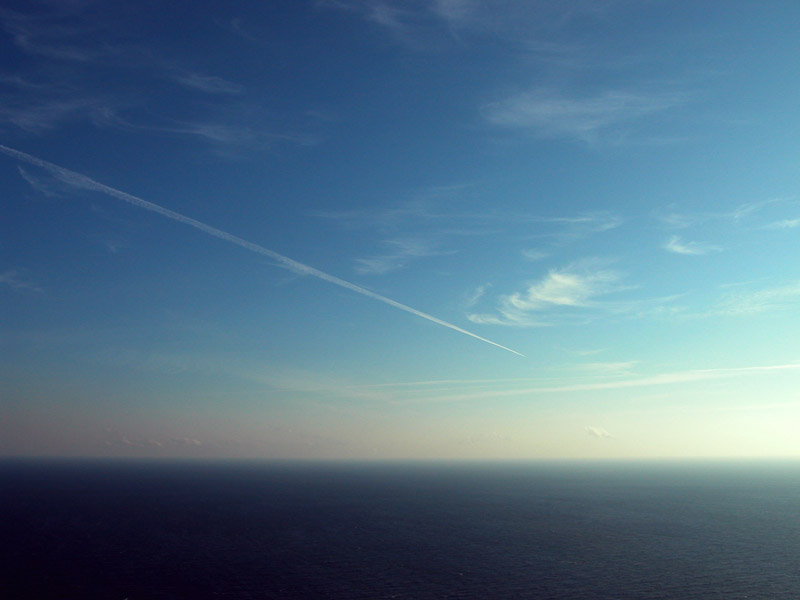 photo "Flight to unknown" tags: landscape, clouds