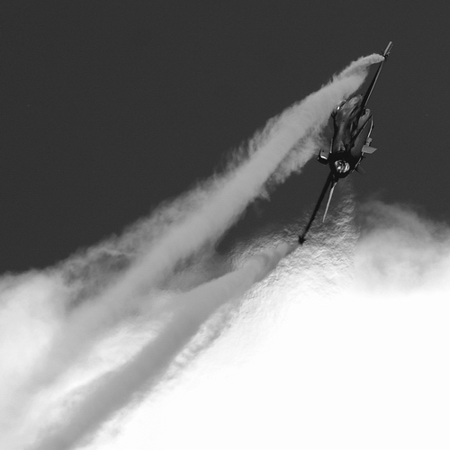 photo "istriebitiel III" tags: technics, black&white, 