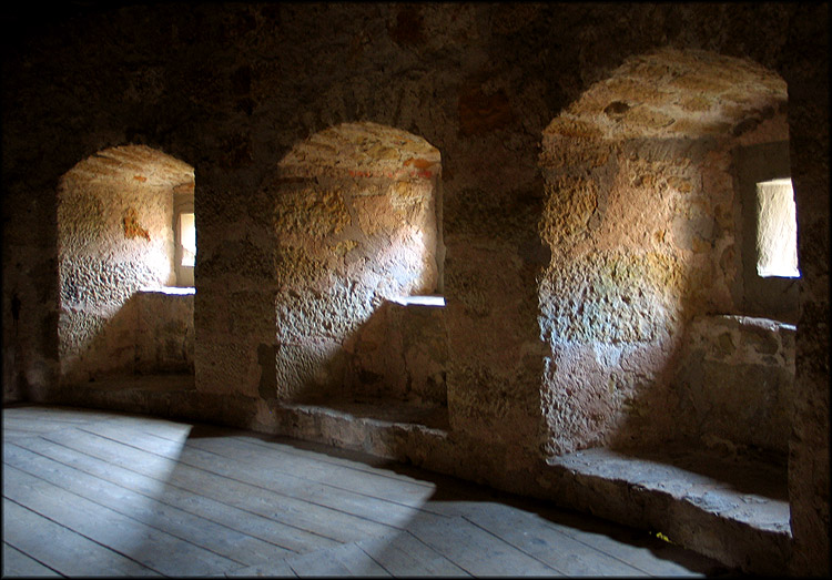 photo "The light" tags: travel, architecture, landscape, Europe