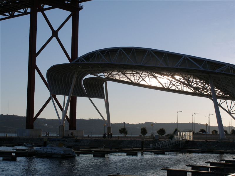 photo "under the bridge" tags: architecture, landscape, 