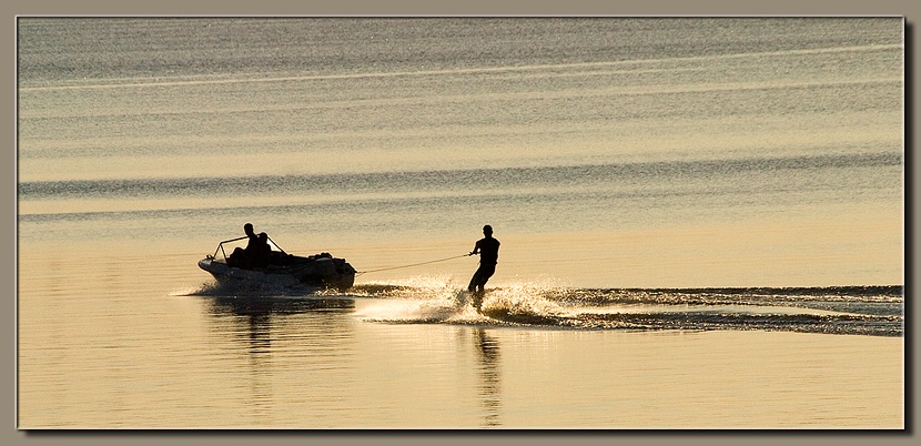 фото "Water Skis" метки: пейзаж, вода