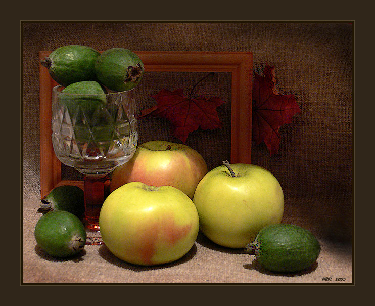 photo "Apples, fruits of a feijoa and red autumn" tags: still life, 
