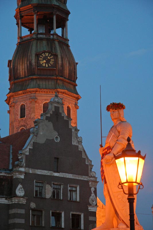 photo "Stone city" tags: travel, architecture, landscape, Europe