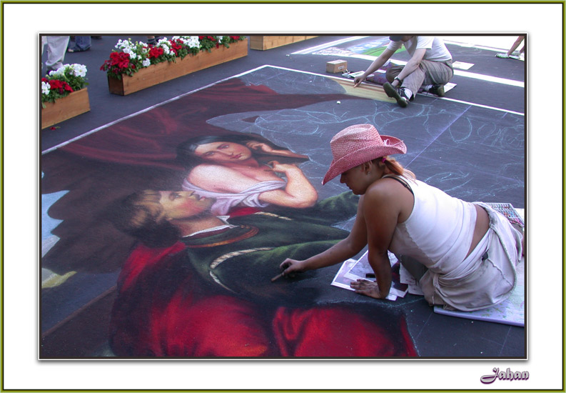 photo "Painting on Street" tags: portrait, woman