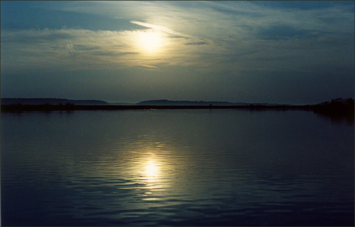 photo "Sunrise" tags: landscape, sunset, water