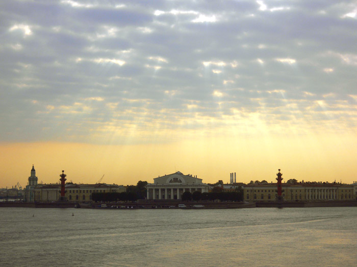 photo "Rain from Light" tags: travel, architecture, landscape, Europe