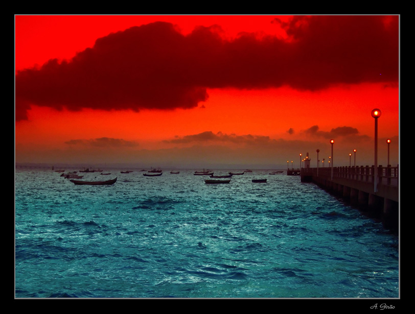 фото "Light and color on the pier" метки: пейзаж, вода, закат
