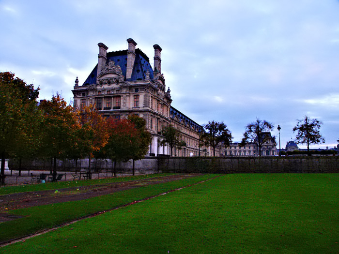 photo "Le Louvre" tags: architecture, landscape, 