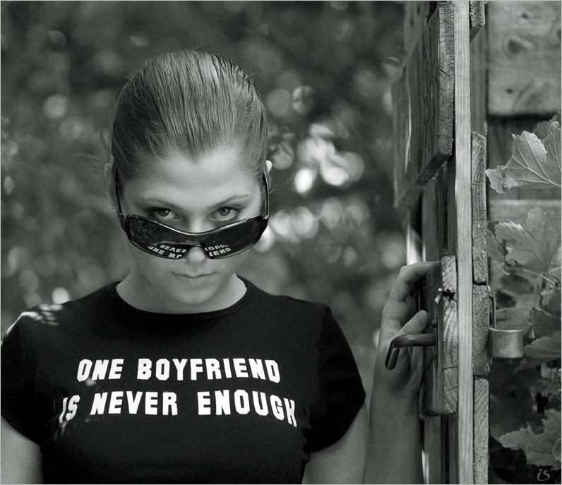 фото "one boyfriend is never enough" метки: портрет, женщина