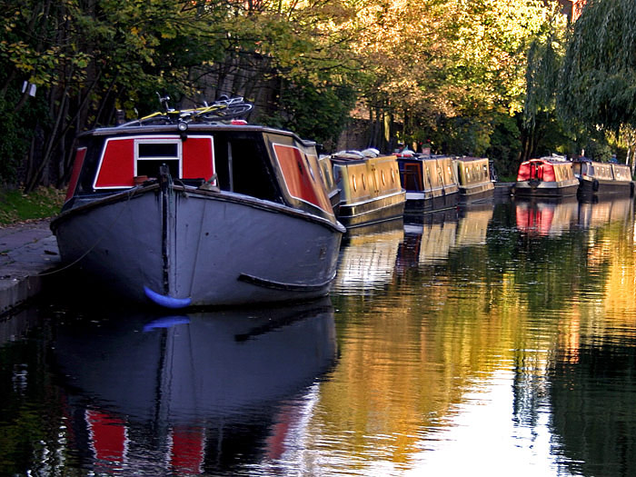 photo "Floating homes" tags: travel, Europe