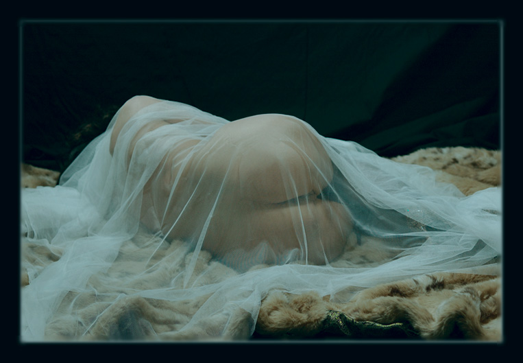 photo "* * *" tags: genre, 