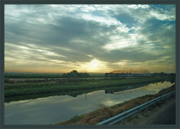 photo "Race with a train" tags: landscape, travel, Africa, sunset