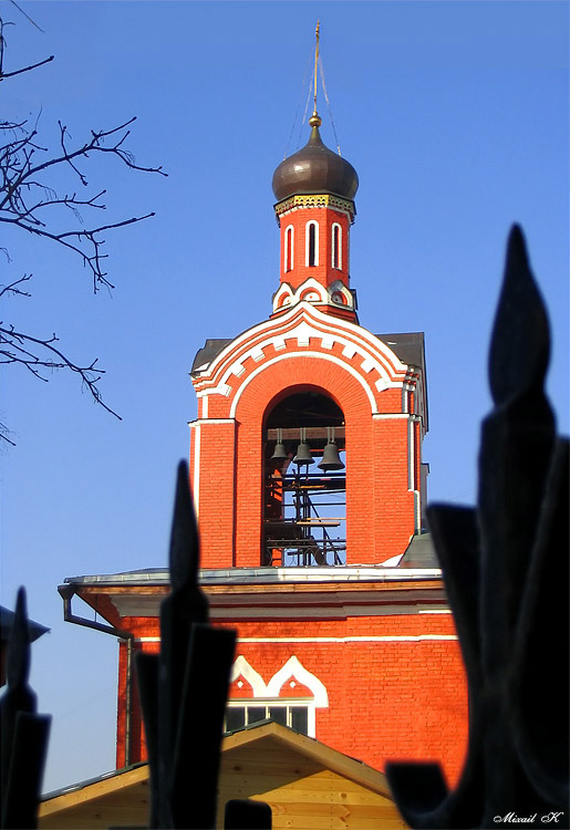 photo "church" tags: travel, Europe