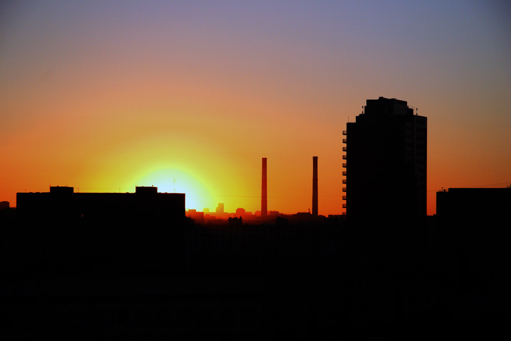 photo "The sun above Moscow" tags: landscape, sunset