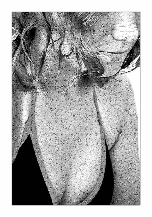 photo "craquelure in the beach" tags: portrait, black&white, woman