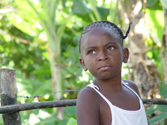 фото "In Haitian village#2" метки: путешествия, портрет, Южная Америка, дети
