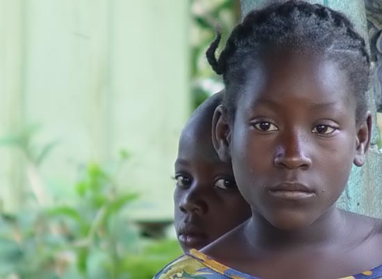фото "In Haitian village #3" метки: путешествия, портрет, Южная Америка, дети