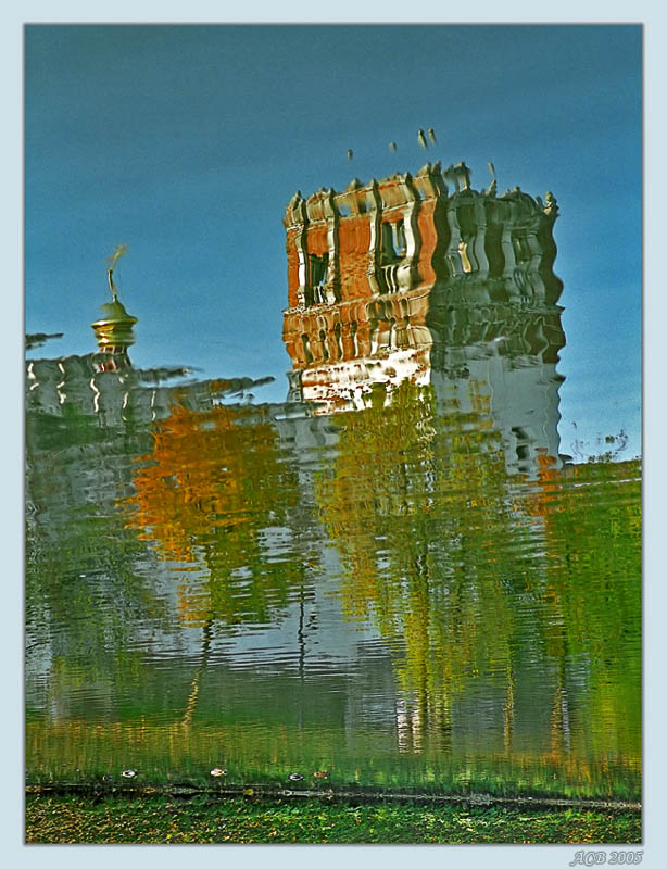 фото "Новодевичий монастырь. Зазеркалье." метки: пейзаж, вода, осень