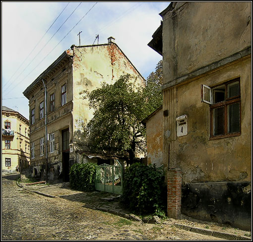 photo "The lane in Lvov" tags: architecture, travel, landscape, Europe