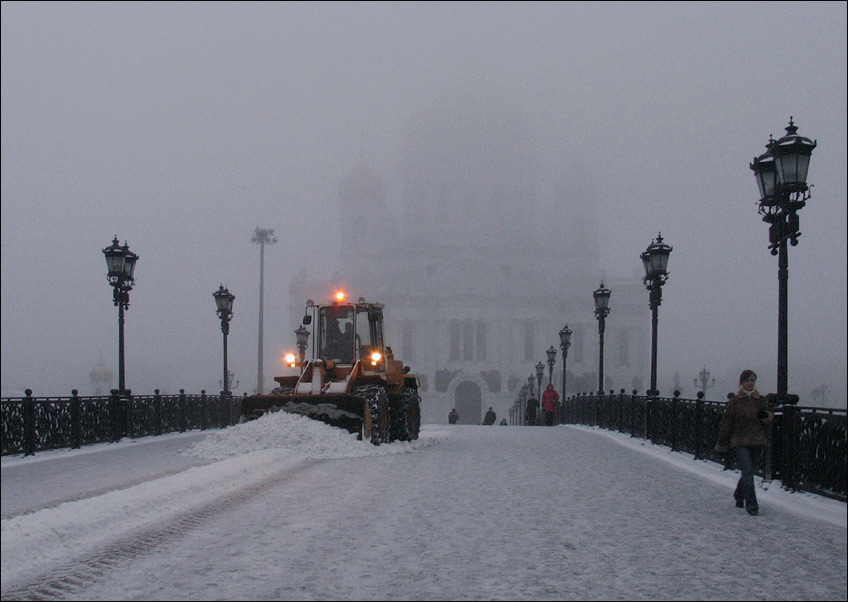 photo "Foggy morning in  my  City." tags: architecture, landscape, 