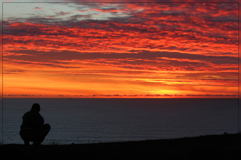 photo "Watching Sunset" tags: landscape, clouds, sunset