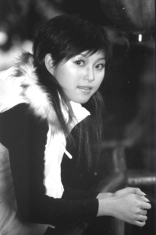 photo "B&W GIRL" tags: portrait, black&white, woman