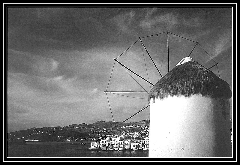 photo "The transparent vanes" tags: architecture, landscape, water