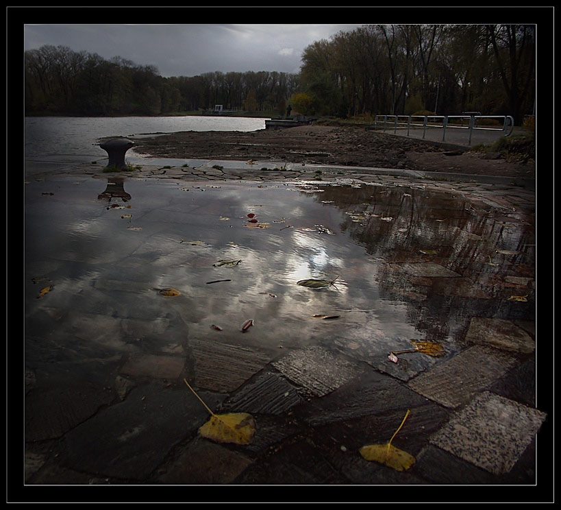 photo "Sight in the sky" tags: landscape, autumn