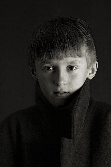 photo "Boy in black" tags: portrait, children