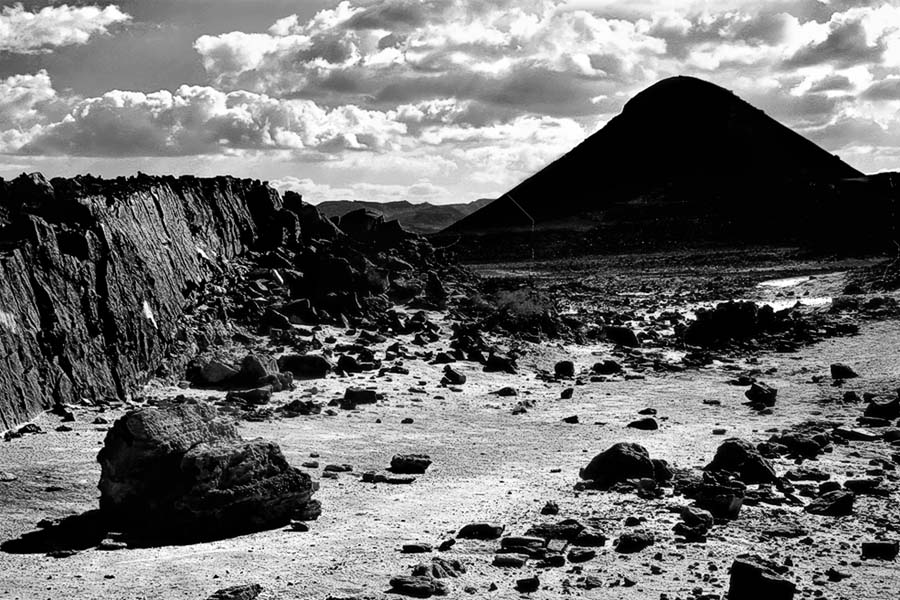 photo "Courts of Chaos" tags: black&white, landscape, mountains