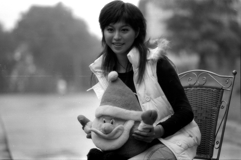photo "christmas girl" tags: portrait, black&white, woman