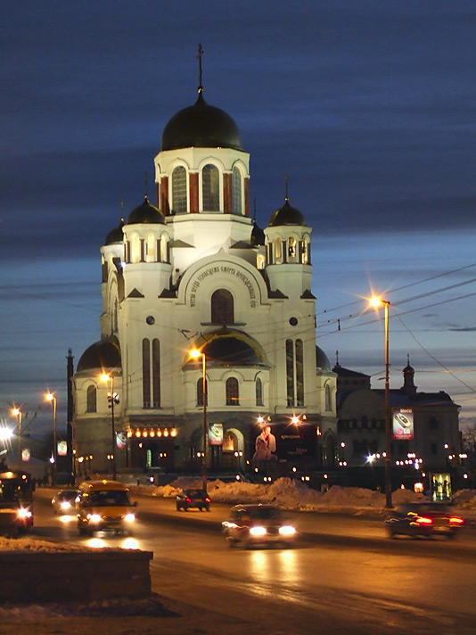 фото "Россия, Екатеринбург, Храм На Крови #2" метки: архитектура, пейзаж, ночь