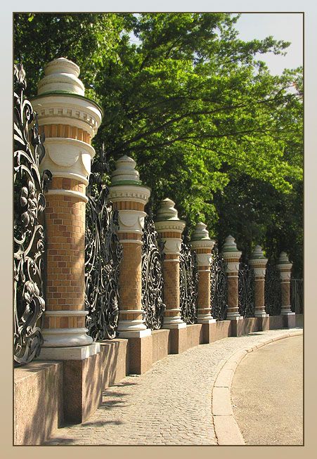 photo "St-Peterburg's geometry. Parallels." tags: architecture, landscape, 