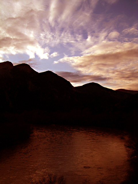 photo "River" tags: landscape, clouds, mountains