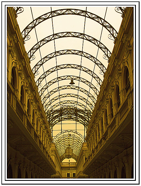 photo "Golden gallery" tags: architecture, landscape, 