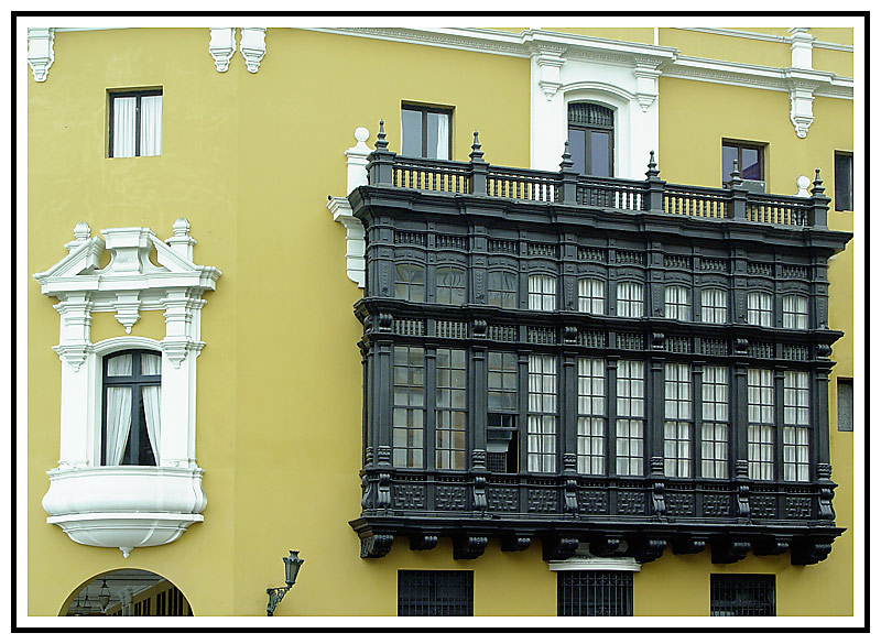 photo "Back and white balconies" tags: architecture, landscape, 