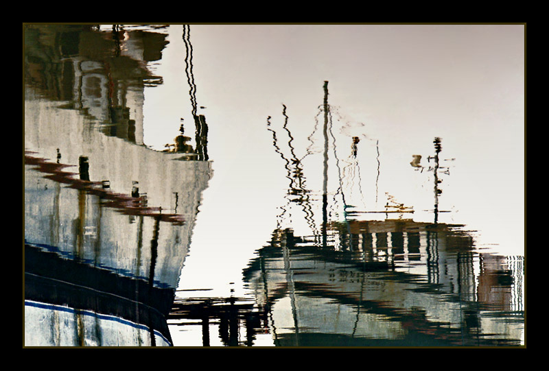 photo "Encounter" tags: landscape, water