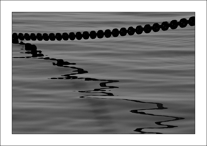 photo "Water detail" tags: black&white, abstract, 