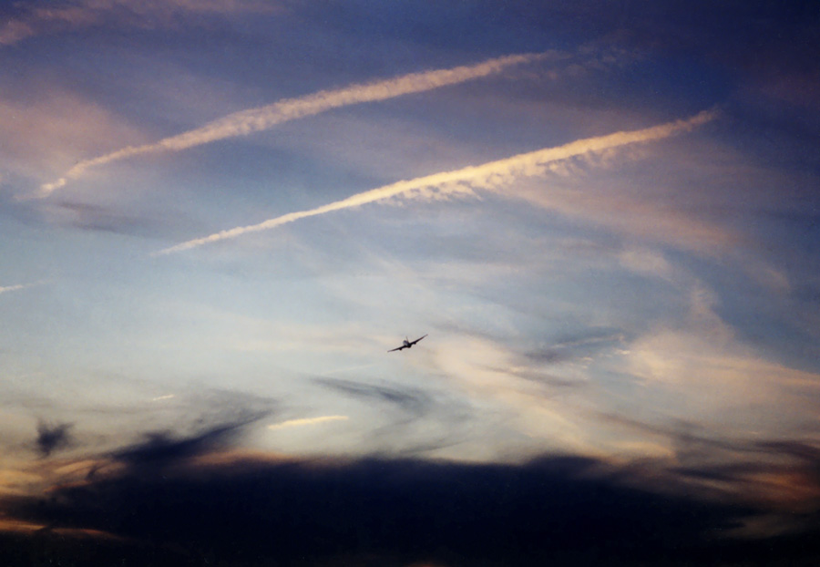 photo "Sky's Space" tags: landscape, clouds