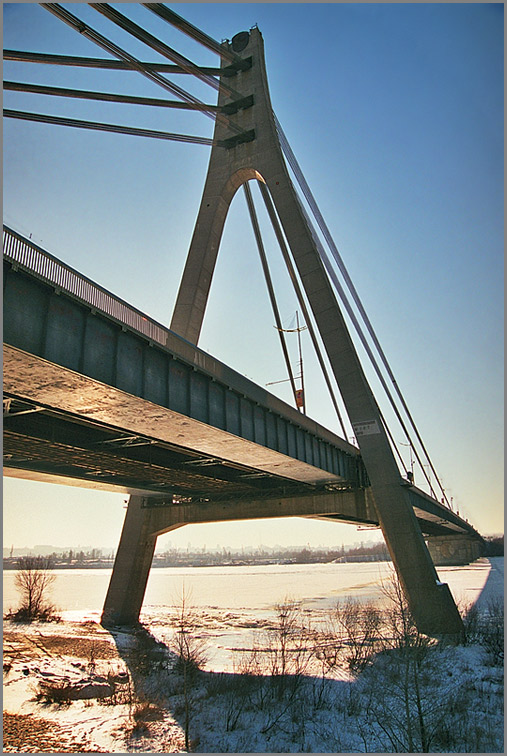 photo "The Moskovskiy bridge" tags: architecture, landscape, winter