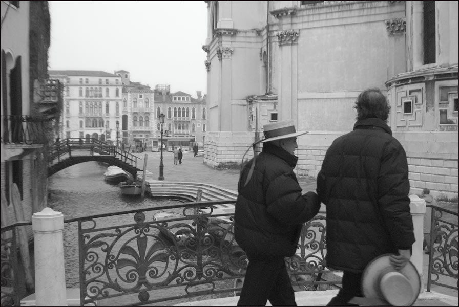 photo "64" tags: travel, black&white, Europe
