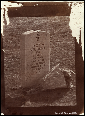 photo "Gravestone Silver nitrate" tags: still life, misc., 