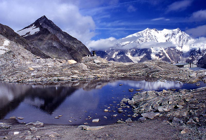 photo "small mountain lake" tags: landscape, mountains